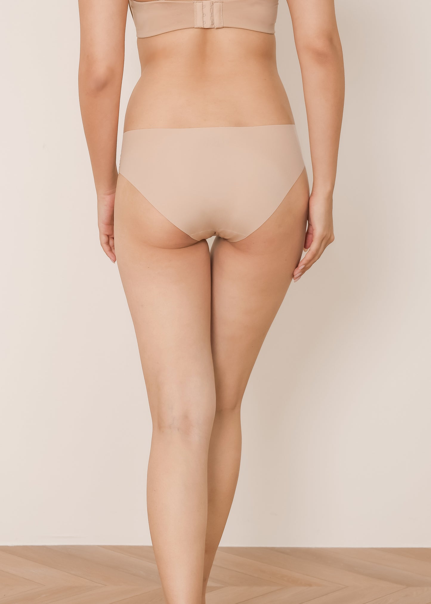 AIRE Seamless Panties (Low Rise) - 5 colours