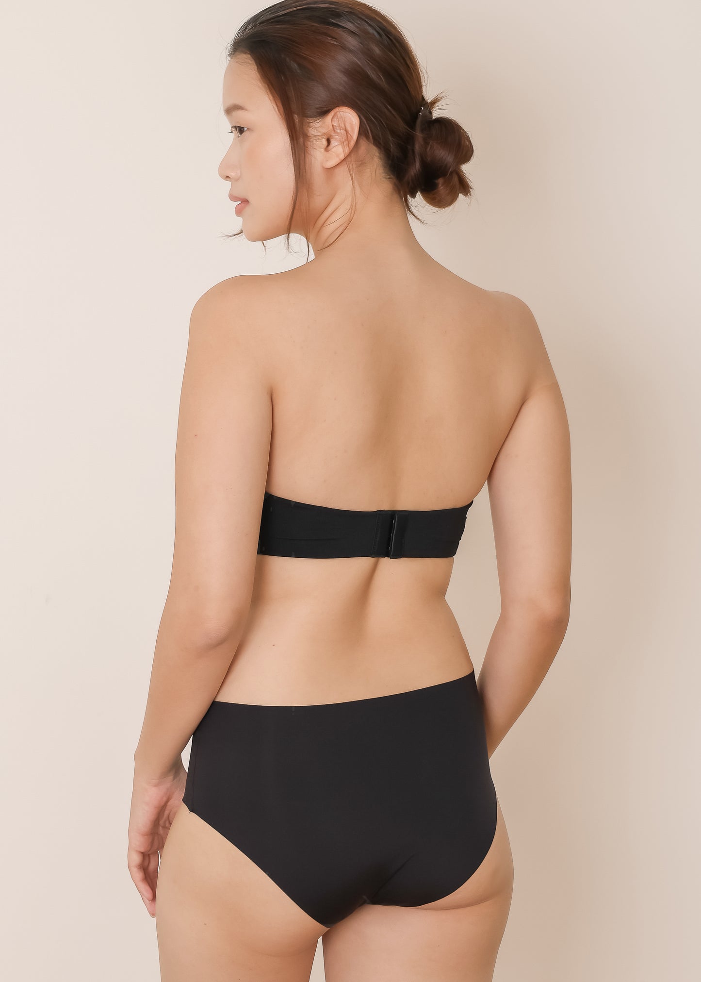 AIRE Strapless Sweetheart Bra Pack