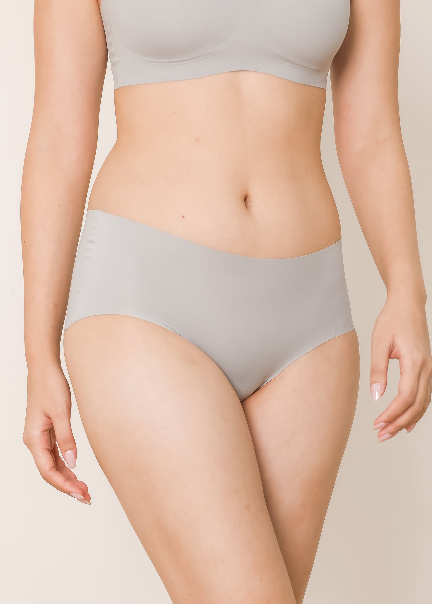 AIRE All-day Seamless Bra & Panties Pack (Misty Grey)