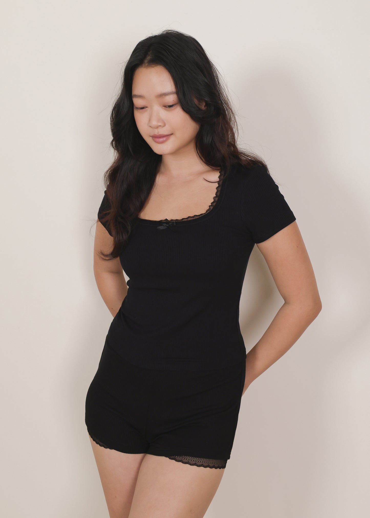 AIRE Snuggle Sleeved Set (Black, Grey) - Sleepwear