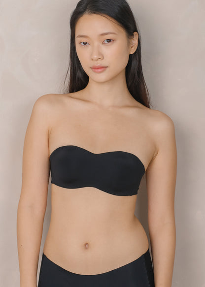 AIRE Strapless Bra (Black)