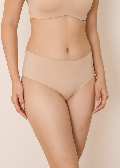 AIRE Seamless Panties (Mid Rise - Black/Nude)